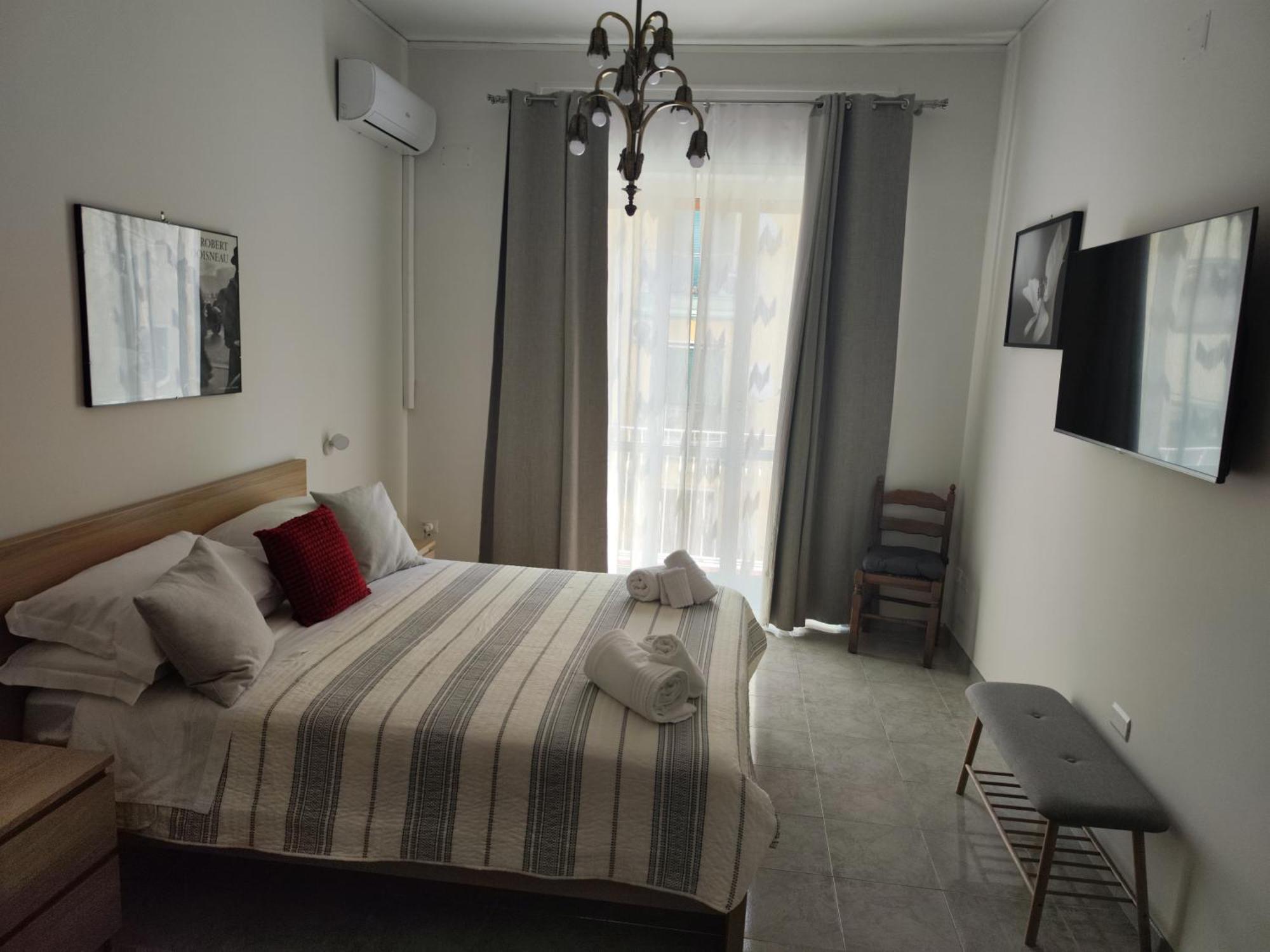 Ianos Apartment Наполи Екстериор снимка