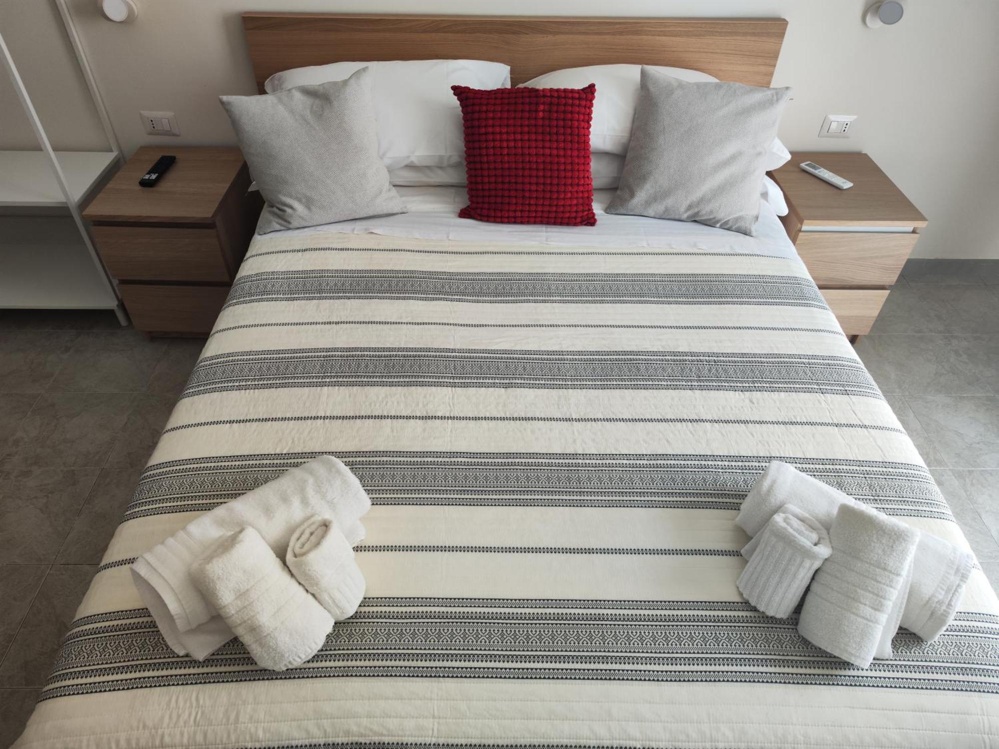 Ianos Apartment Наполи Екстериор снимка